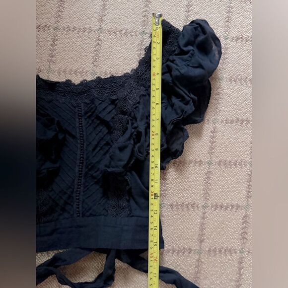 Pookie and Sebastian Black ruffles and lace crop top S - Picture 4 of 10